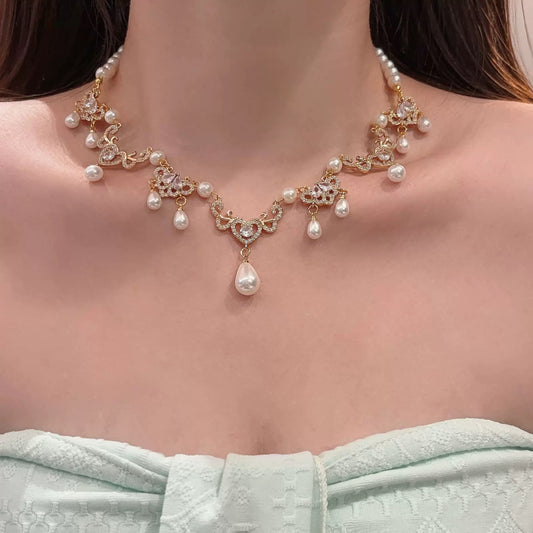 D-0002 Elegant French - Inspired Waterdrop Pearl Necklace with Vintage Charm