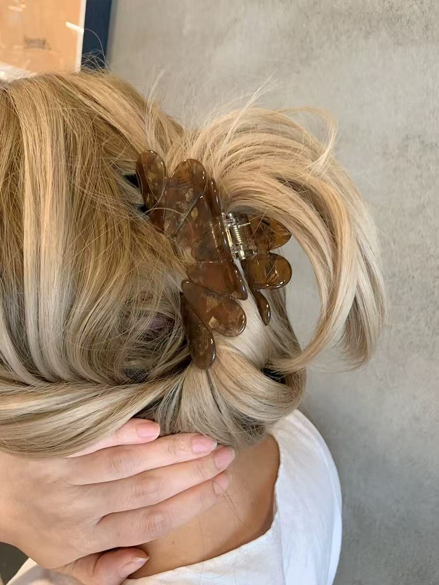 B-0001 Luxurious Petal - Designed Hair Claw Clip with Elegant Touch