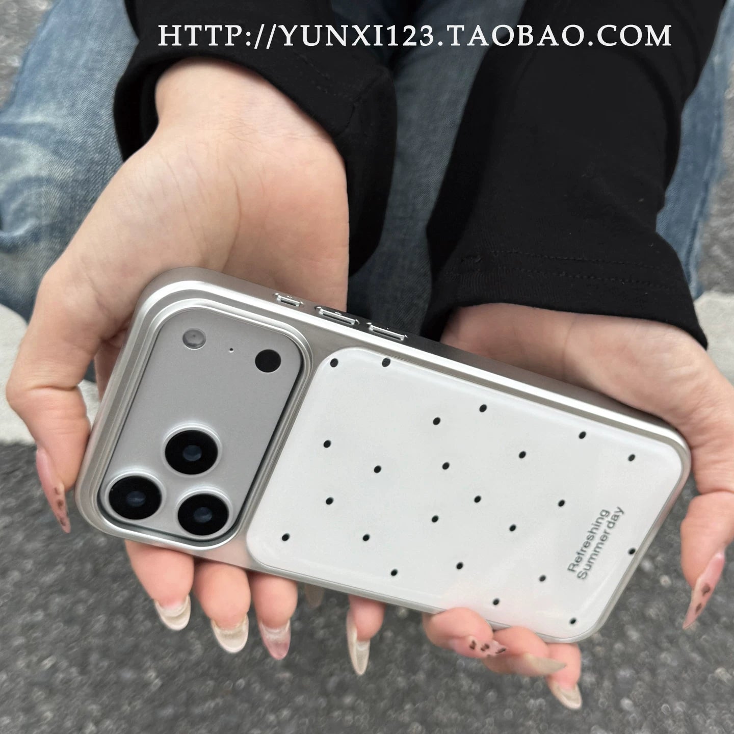 A0020-Minimalist White Polka Dot Pattern IPhone Case for iPhone — Compatible with iPhone 17/16/15/14/13 Series (Pro & Pro Max)
