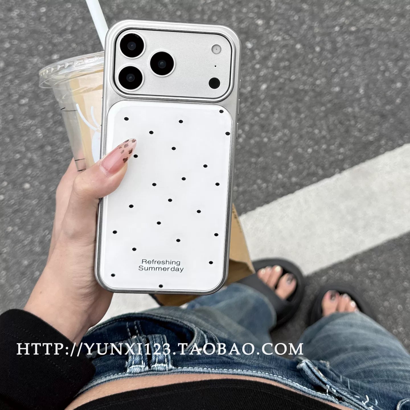 A0020-Minimalist White Polka Dot Pattern IPhone Case for iPhone — Compatible with iPhone 17/16/15/14/13 Series (Pro & Pro Max)