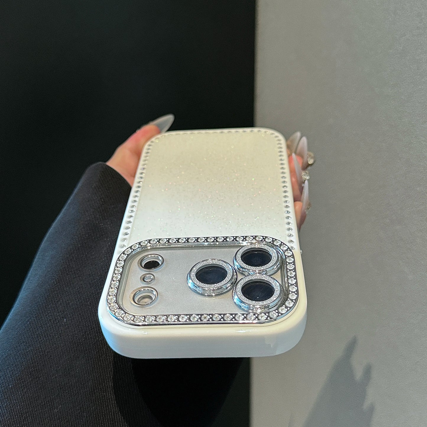 A0016-Luxury Rhinestone Glitter IPhone Case for iPhone — Compatible with iPhone 17/16/15/14/13 Series (Pro & Pro Max)